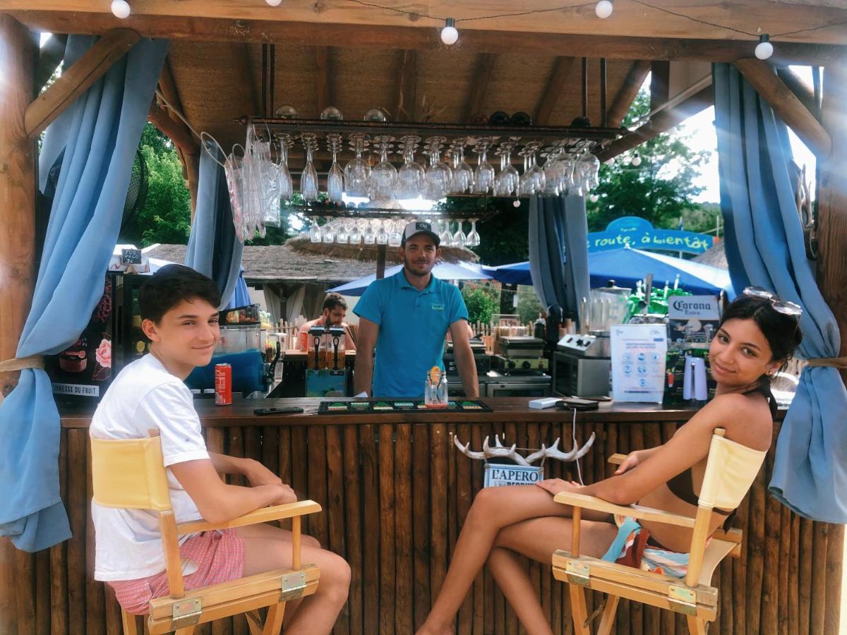 Lalevade-dʼArdèche Camping Paradis Family Des Issoux מראה חיצוני תמונה